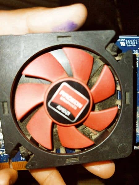 graphic card AMD 1.5 gb 4