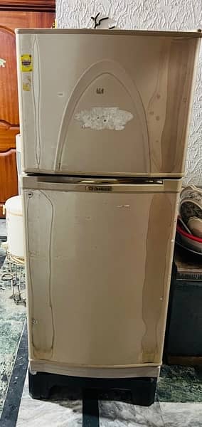 Dawlance Refrigrator for Sale in Good Condition 0