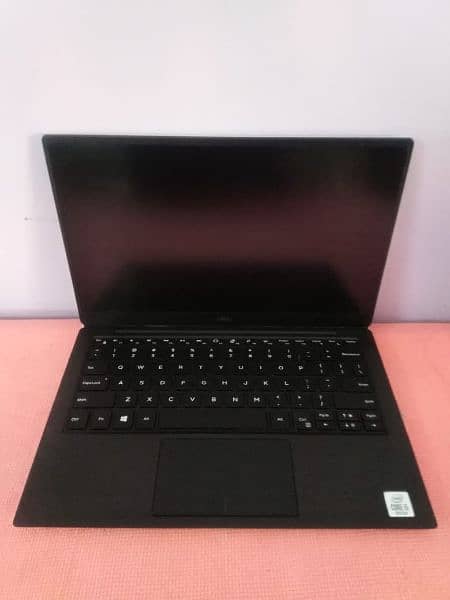 Dell XPS 13 9370 i5 10th Generation 4