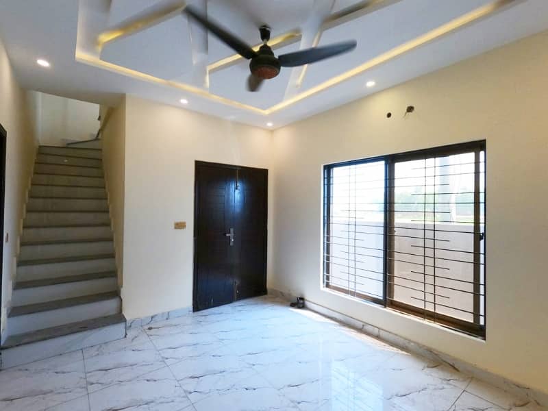 Affordable House For sale In Zain Residencia - Hamza Block 7