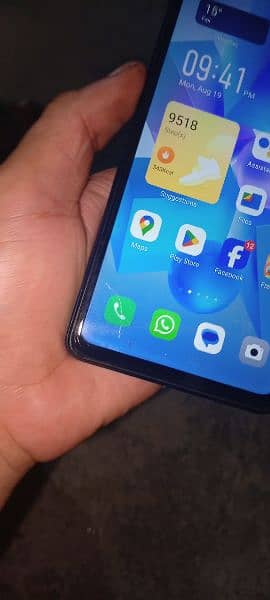 Infinix hot 40 256GB 4