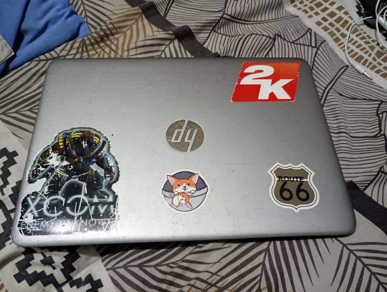 HP I5 6TH GENERATION MINT 7