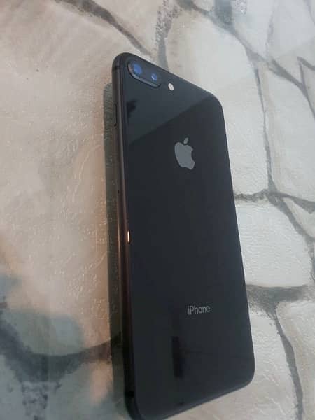 iPhone 8 plus 4