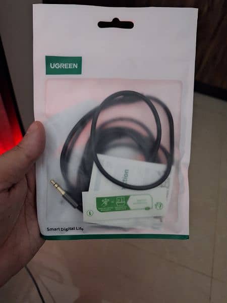 UGREEN 3.5mm Male to 2RCA Male Cable 2m (New) 0