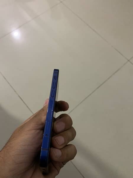 Ipone 12 mini 0