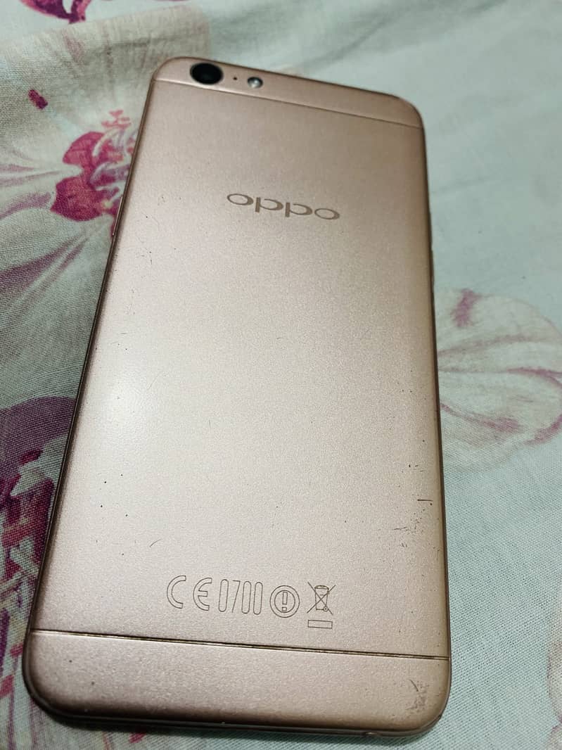 Oppo A57 1