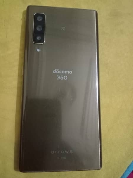 docomo 5g arrows f52-A 1