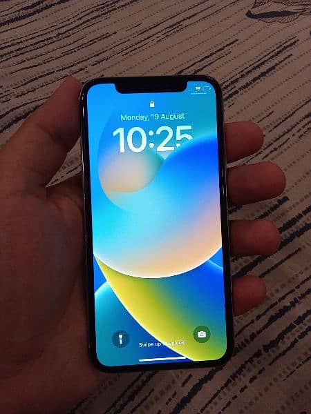 iphone X pta approved white color 64gb 4