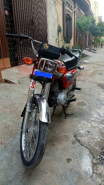 Honda Cg 125 sale 2022 model used in 10/10 condition 3