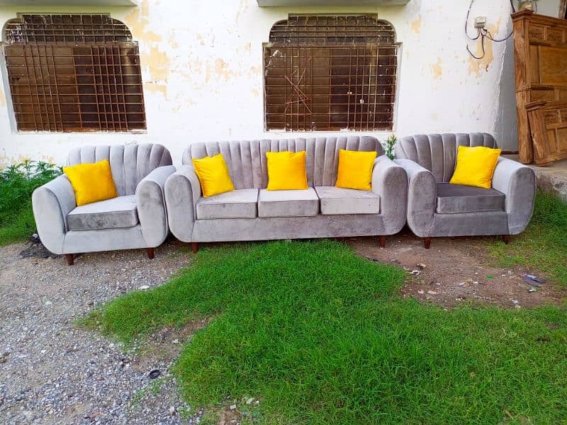 5 seater sofa 0