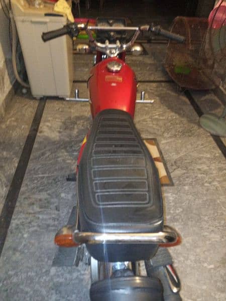 Honda CD 125 3