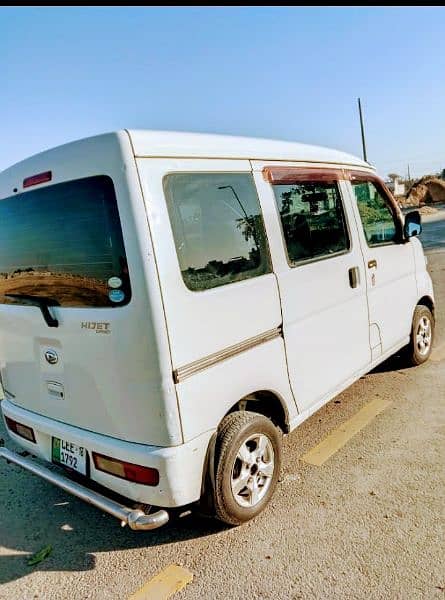 Daihatsu Hijet 2011 1