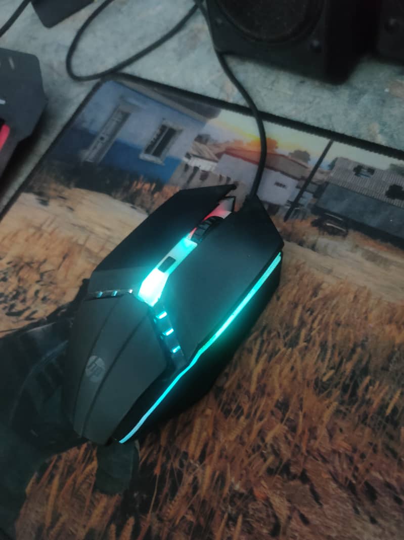 hp Gaming Mouse with 14 dpi settings read description 1