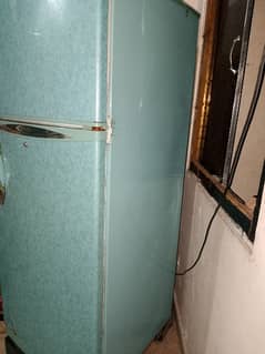 Waves REFRIGERATOR Good Condition