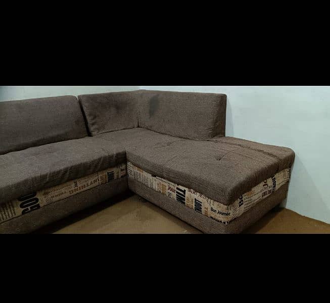 L shape sofa urgent need cash 1