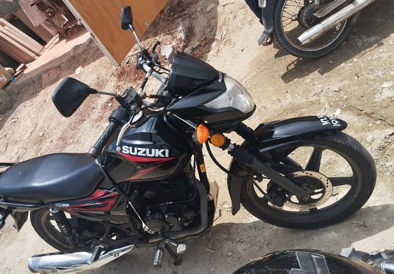 Suzuki 150 gr colour black year. 2018  ( 03412276178) 3