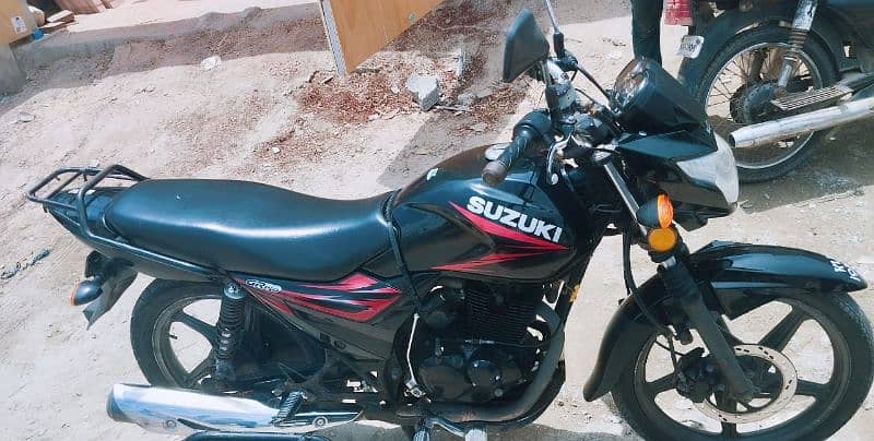 Suzuki 150 gr colour black year. 2018  ( 03412276178) 4