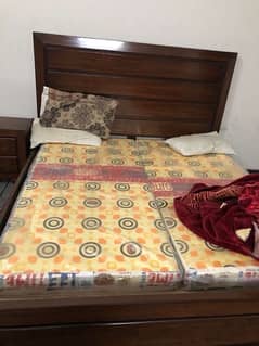 king size bed good quality 0