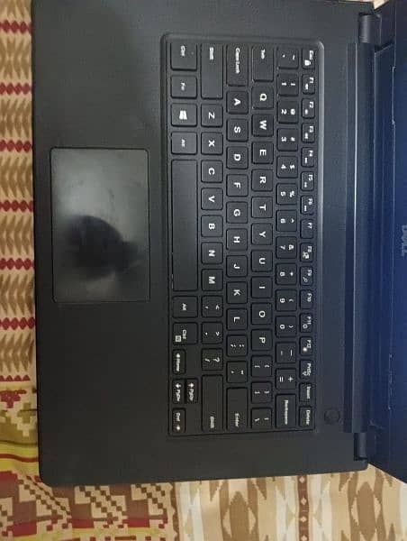 DELL VOSTRO 1