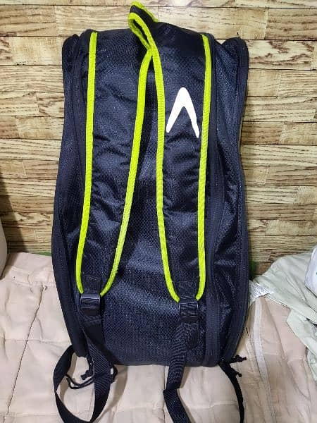 Boomerang Sports Bag 1