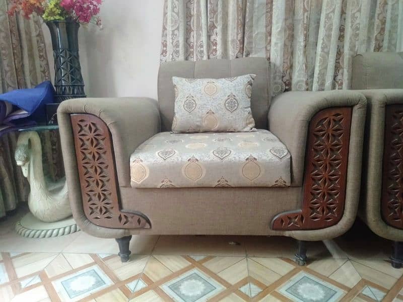 Sofa for sale 0