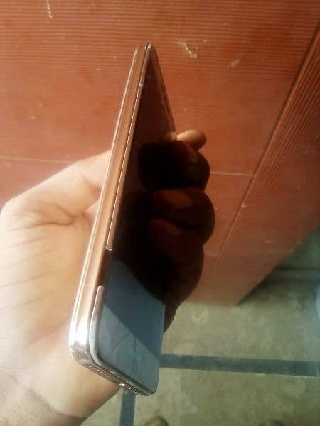 Huawei Y6 2/16 chalta hoa off hoa hai jo h jaisa h yehi h 3