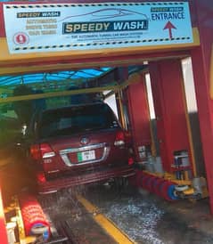 Automatic car wash machine with 11 burshes is for sale