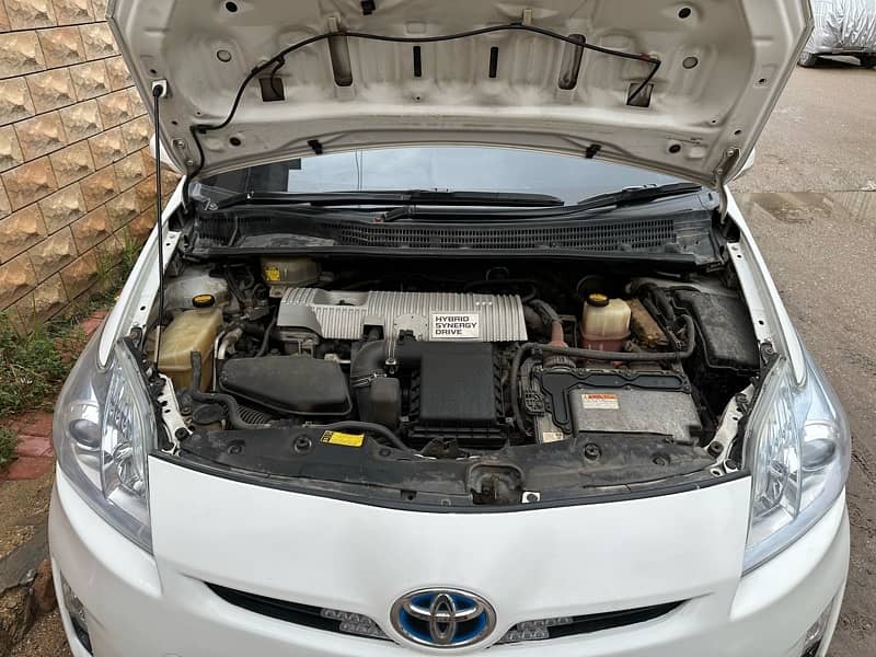 Toyota Prius 2011 hybrid new battery 6