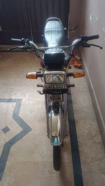 Honda CD 70 5