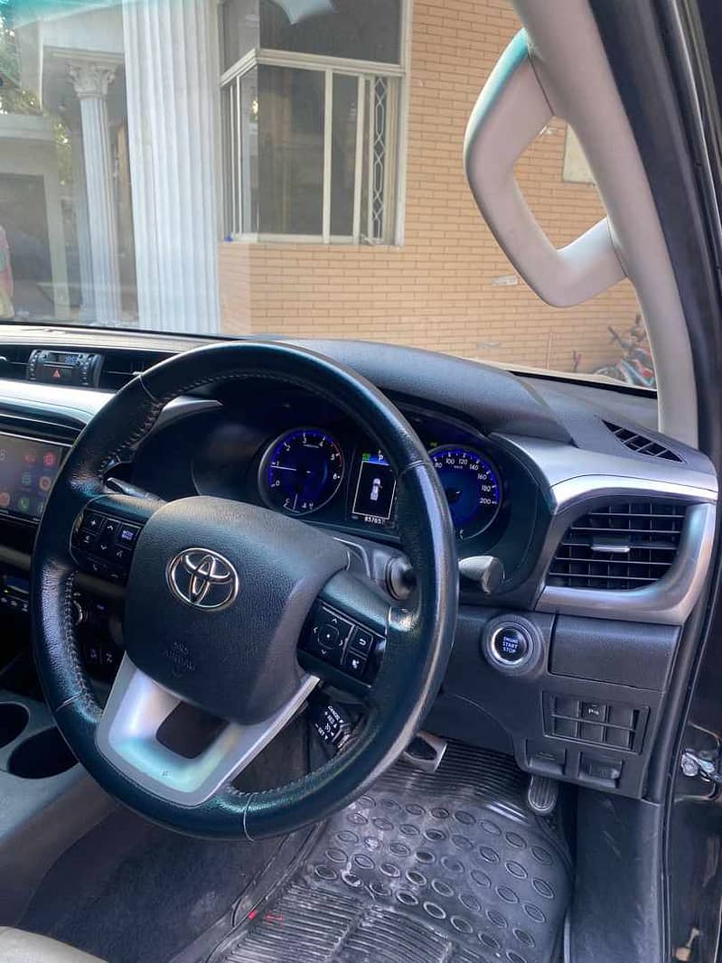 Toyota Hilux 2018 GR 5