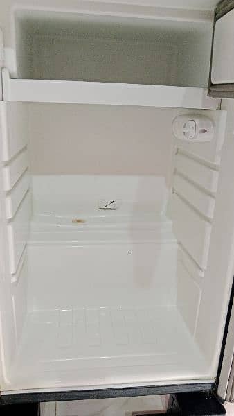 home refrigerator 0