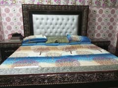 used bed set condition 100/60%