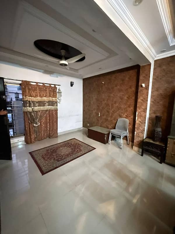 5 Marla used 4 bedroom house low price 
Cc block bahria town Lahore 13