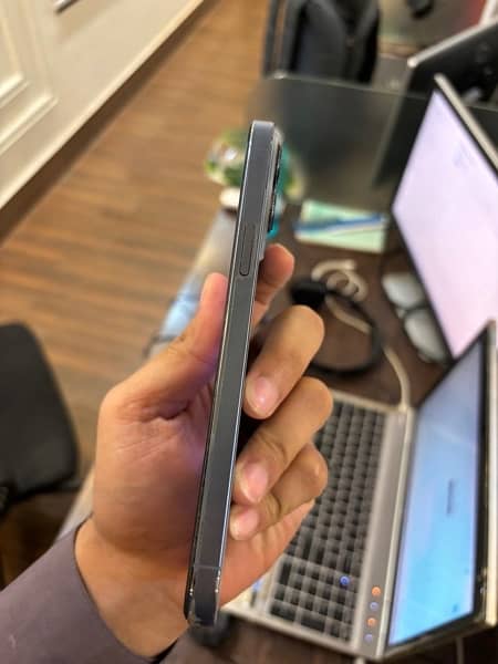 iphone 13 pro max non pta FU 256gb 3