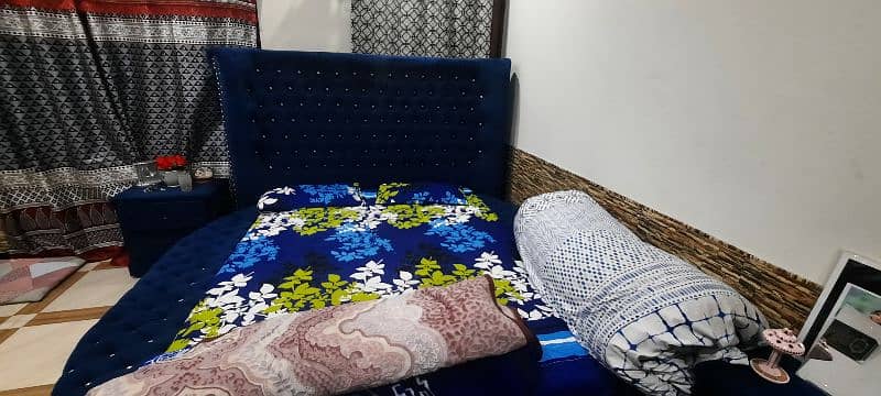 Selling my king bed with 10/10 Condition  contact# 03151578516 4