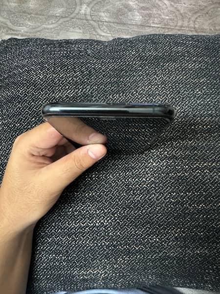 iphone 11 pro max 64gb pta approved 0