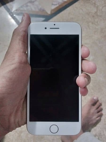 iphone 8 non pta 64 GB 3