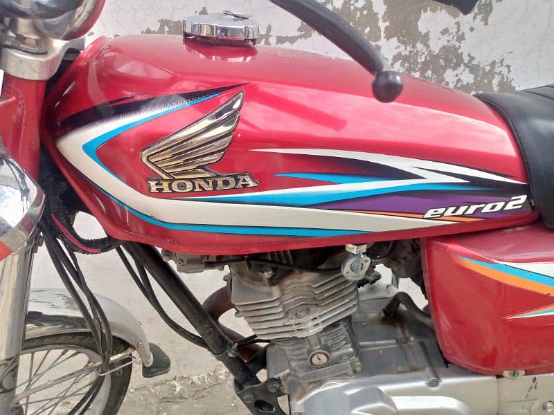 Honda 125 sale and exchange key to key with CD 70 2022 or 2023 0