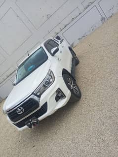 Toyota Hilux 2021 0