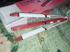 KEMEI. 3 in 1 Professional Ceramic Hair Straightener