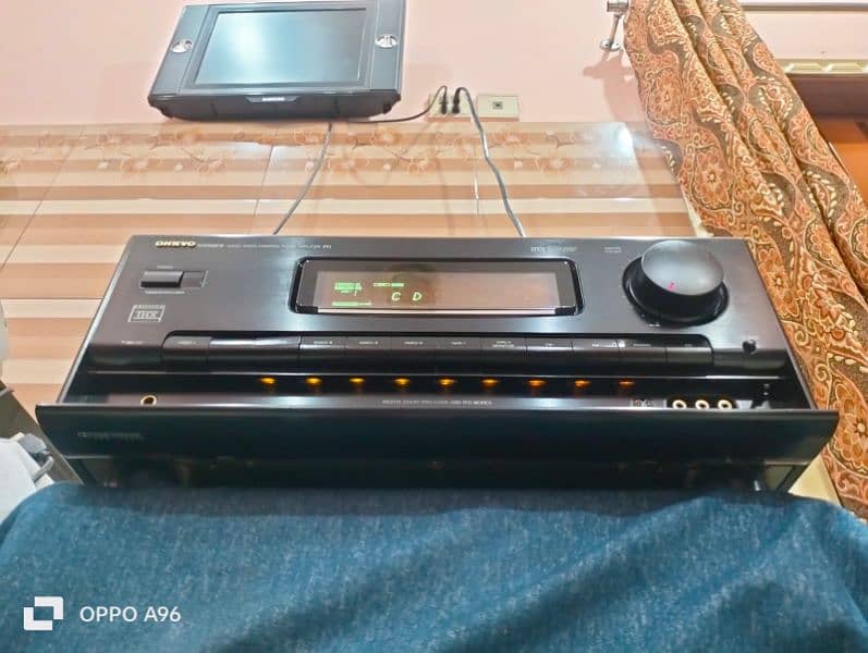 ONKYO Amplifier 2