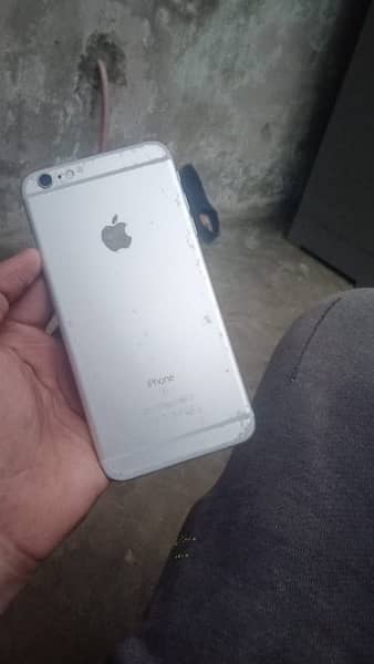 iPhone 6s Plus pta prove hai 64gb hai and 1panel bhic 4