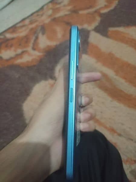 Infinix note 11 6 128 gb ram 3