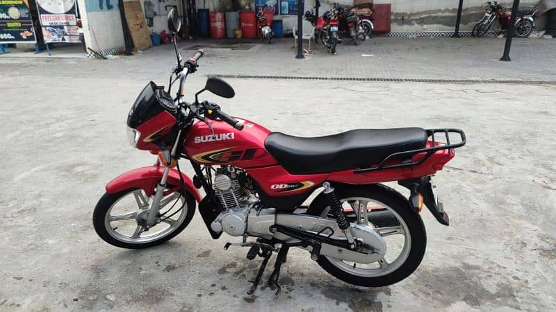 Suzuki GD110 Genuine Bike 5