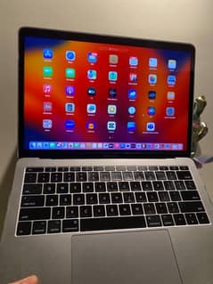 Macbook Pro 2017 Mint Condition