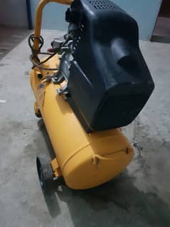 LEVERAGE AIR COMPRESSOR