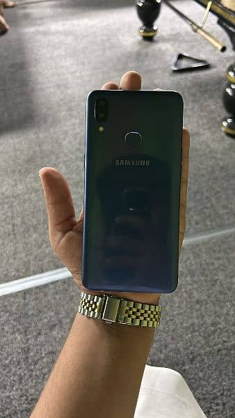 Samsung A10s 4