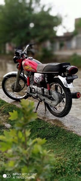 Honda 125  Mobile number 03159431977 3