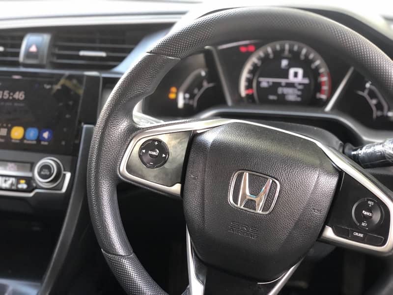 Honda Civic Oriel 2017 3