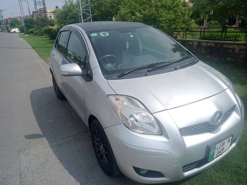 Toyota Vitz 2010 1